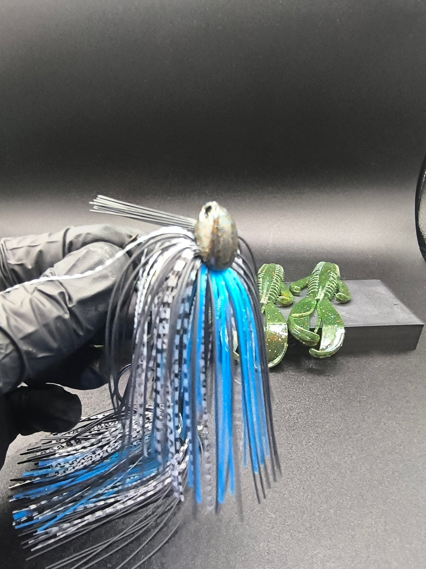 STAND UP PREDATOR PACK 01