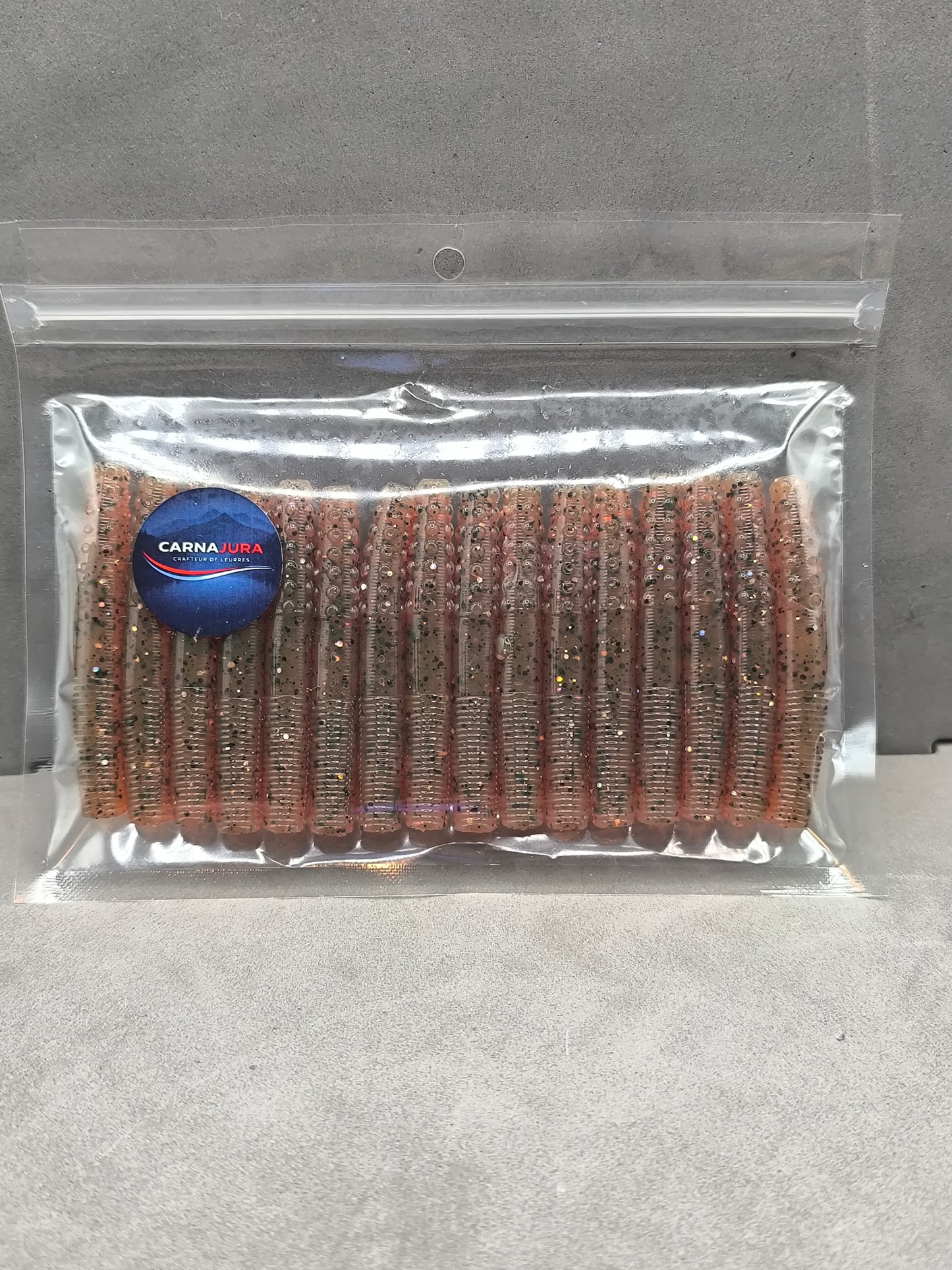 Carnaned 50 Motor Oil Carnajura, worm Ned Rig 5 cm en leurre souple pour la pêche du black bass, de la perche et du sandre en eau claire ou teintée.