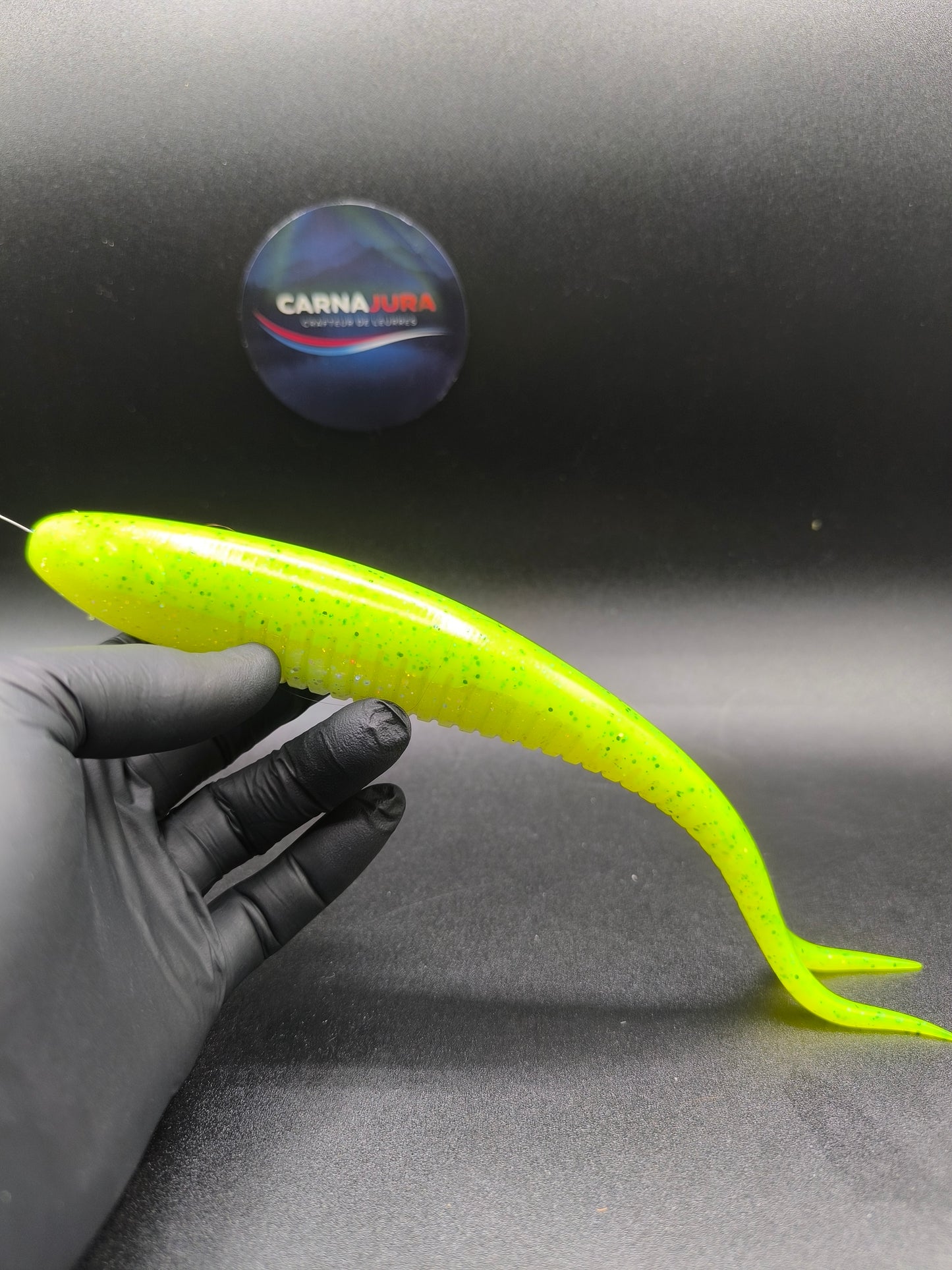 Carnasplit 250 Lime, leurre souple finesse 25 cm pour la pêche du brochet et du sandre avec coloris haute visibilité en eau teintée.