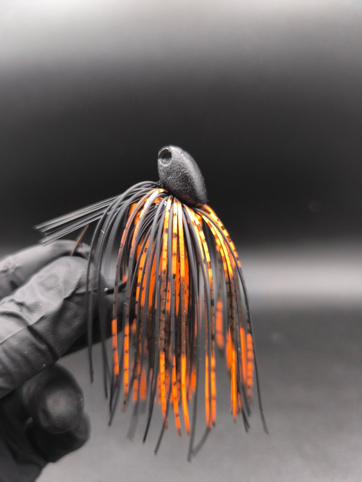 Brush jig black fire craw Carnajura pêche bois noyé herbiers anti herbe
